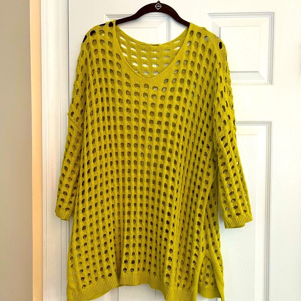 Beautiful greenish Beach Cover Tunic in perfect cond.  Large, fits like an Xlg - Picture 3 of 9